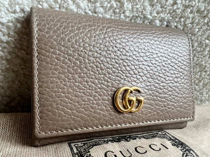 Gucci Beige Marmont Card Holder