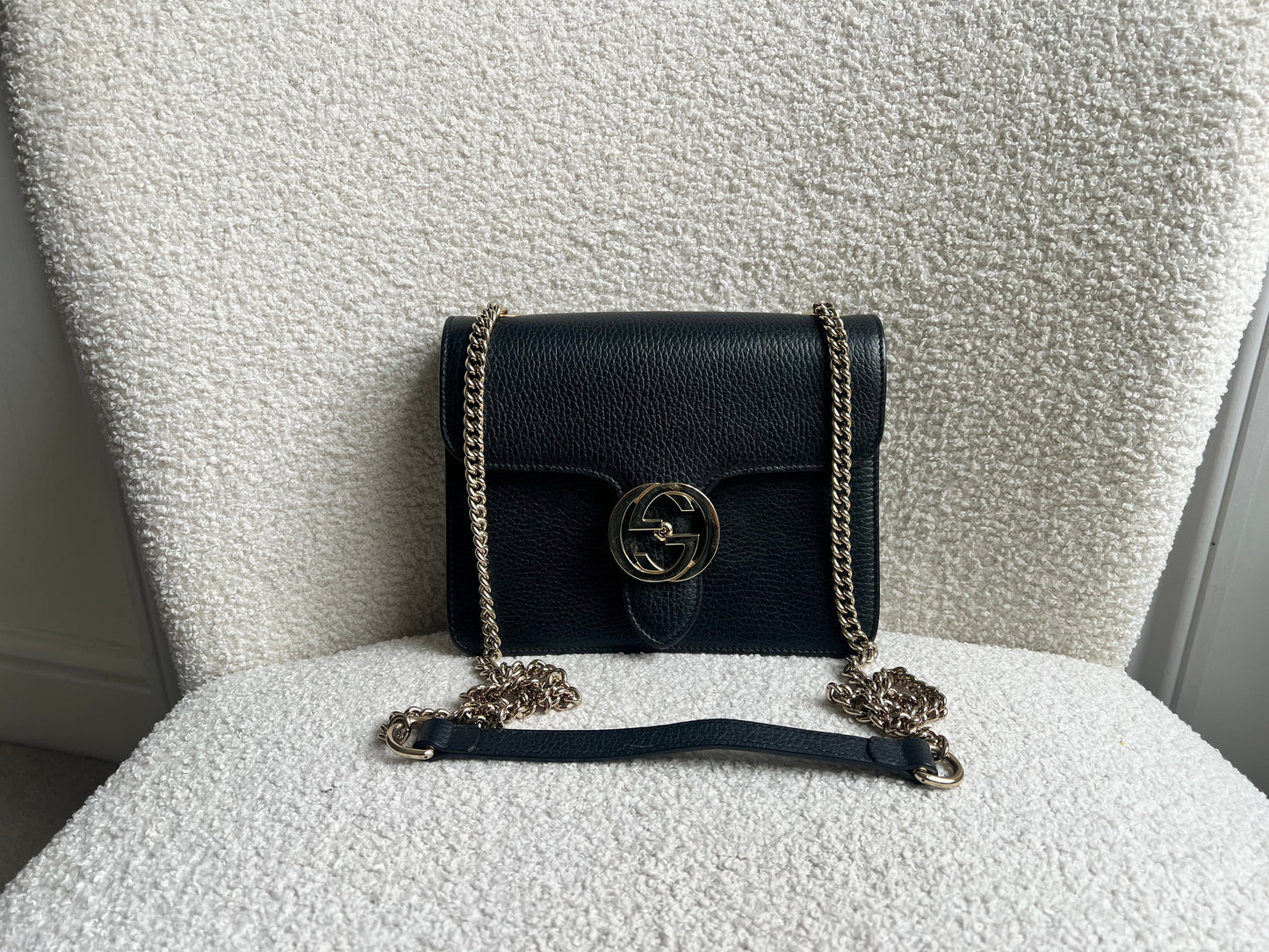 Gucci Interlocking GG Black Small Shoulder Bag