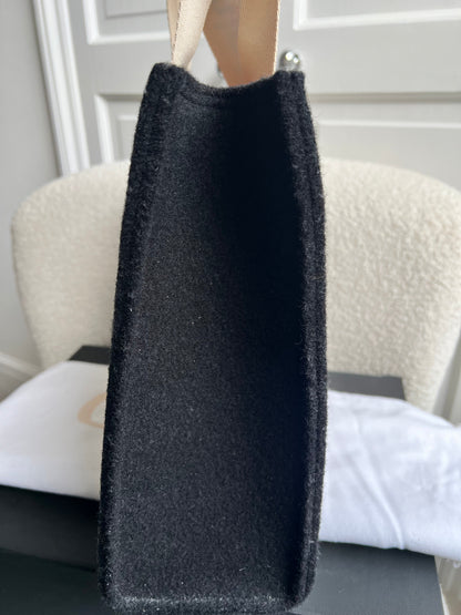 Chloe Medium Black Wool Woody Tote Bag