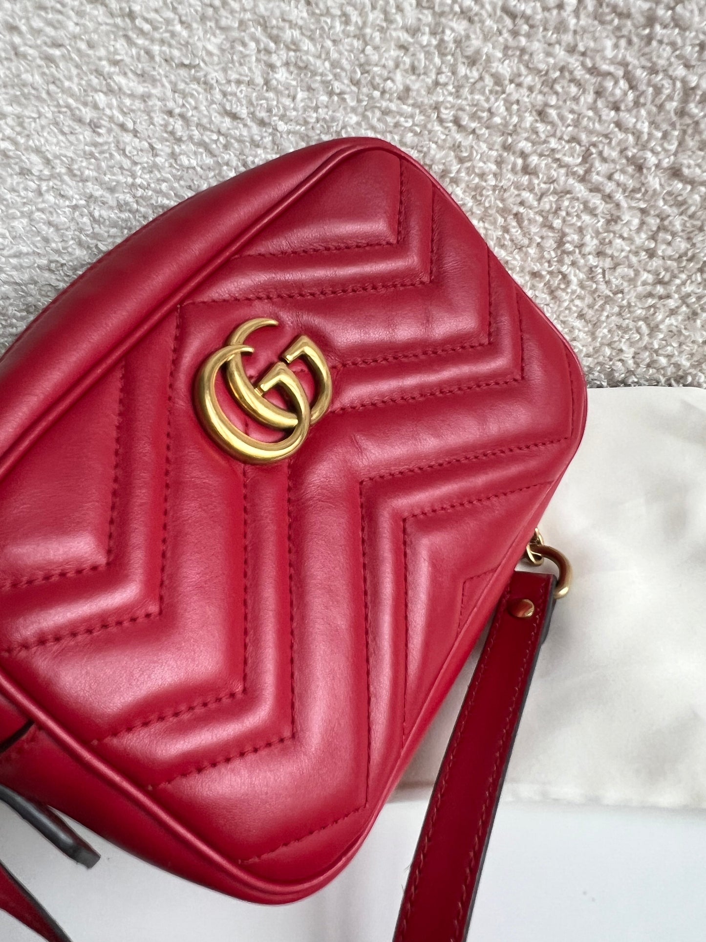 Gucci GG Hibiscus Red Marmont Mini Shoulder Bag (RRP £1360)