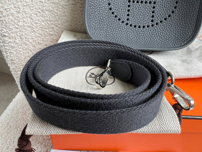 Hermes Evelyne TPM in Grey Clemence Leather with Palladium Hardware