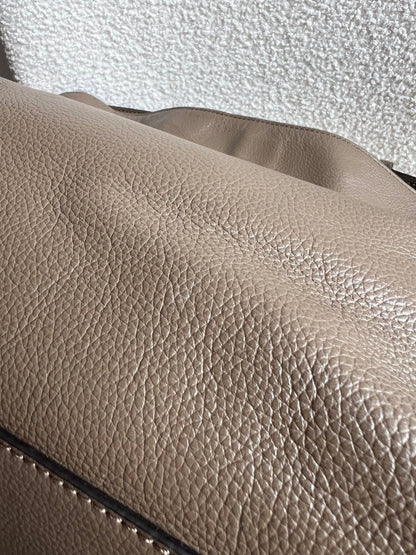 Mulberry Clay Tessie Hobo (RRP £695)