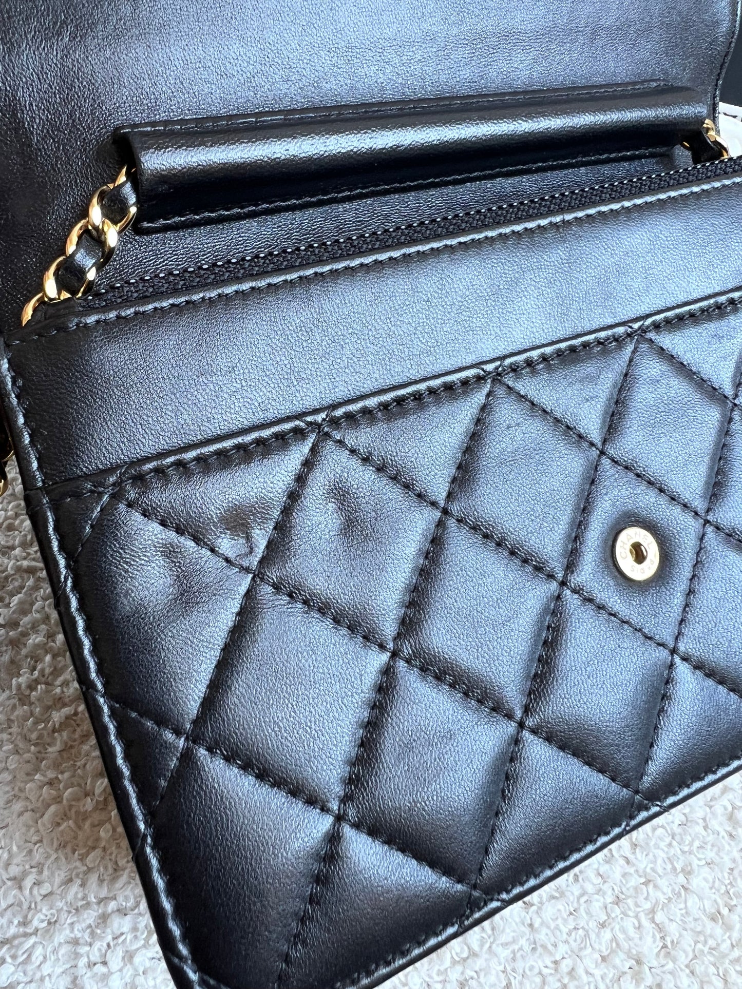 Chanel Wallet on Chain in Black Lambskin Gold Hardware (RRP £2,930)