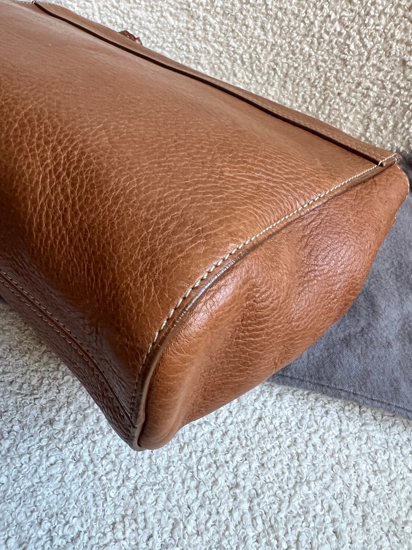 Mulberry Oak Medium Lily with Gold Hardware (RRP £1095)