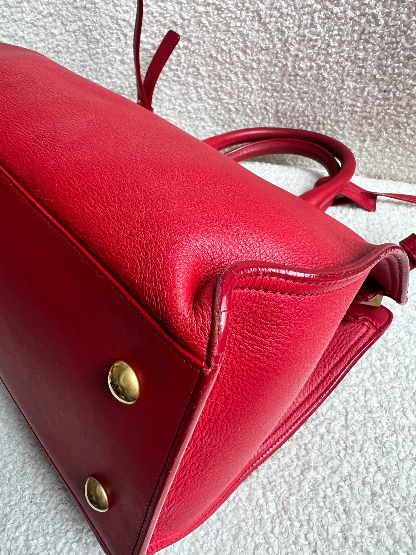 Yves Saint Laurent (YSL) Red Small Cabas Chyc Bag (RRP £1,350)