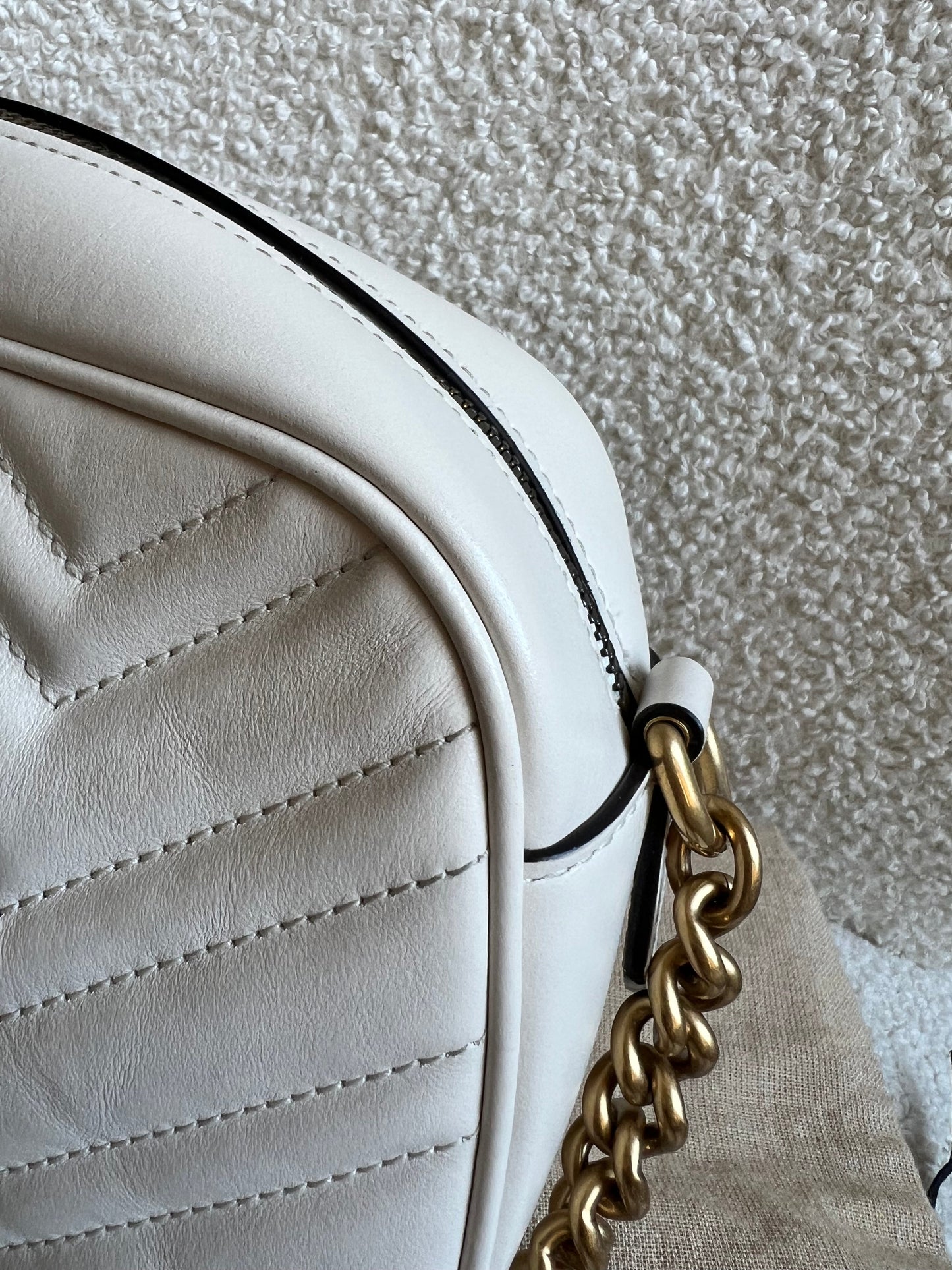 Gucci GG White Marmont Small Shoulder Bag (RRP £1440)