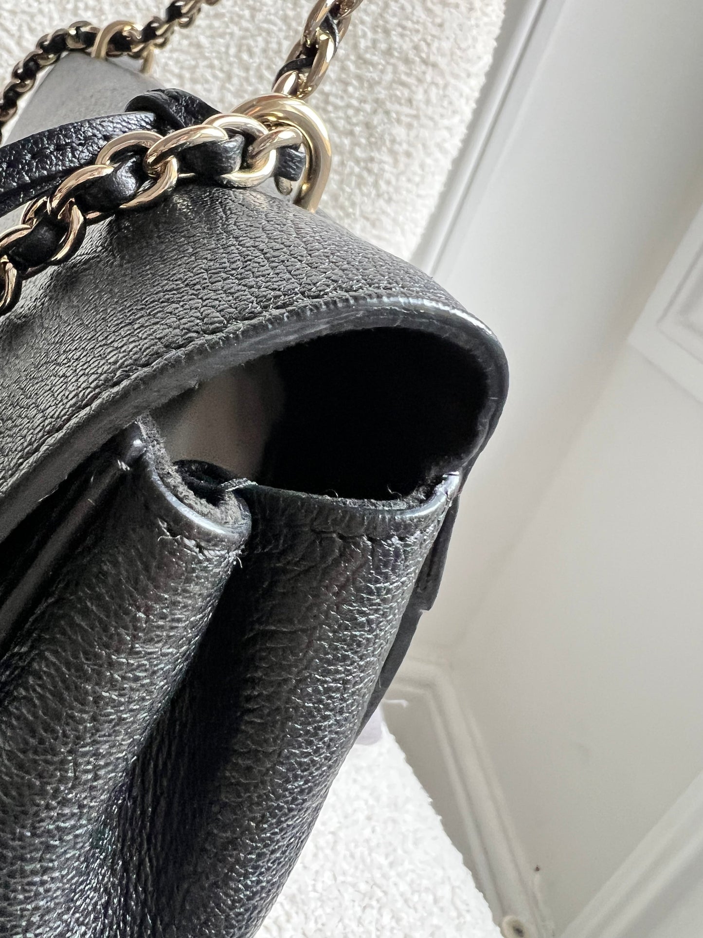 Mulberry Black Medium Lily with Gold Hardware (RRP £1195)
