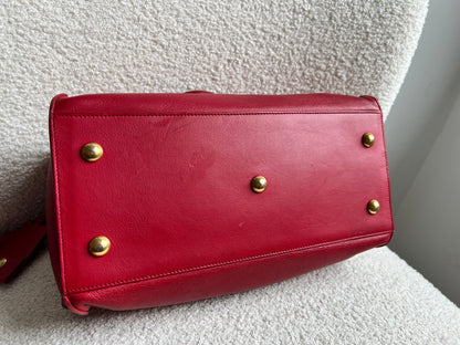 Yves Saint Laurent (YSL) Red Small Cabas Chyc Bag (RRP £1,350)