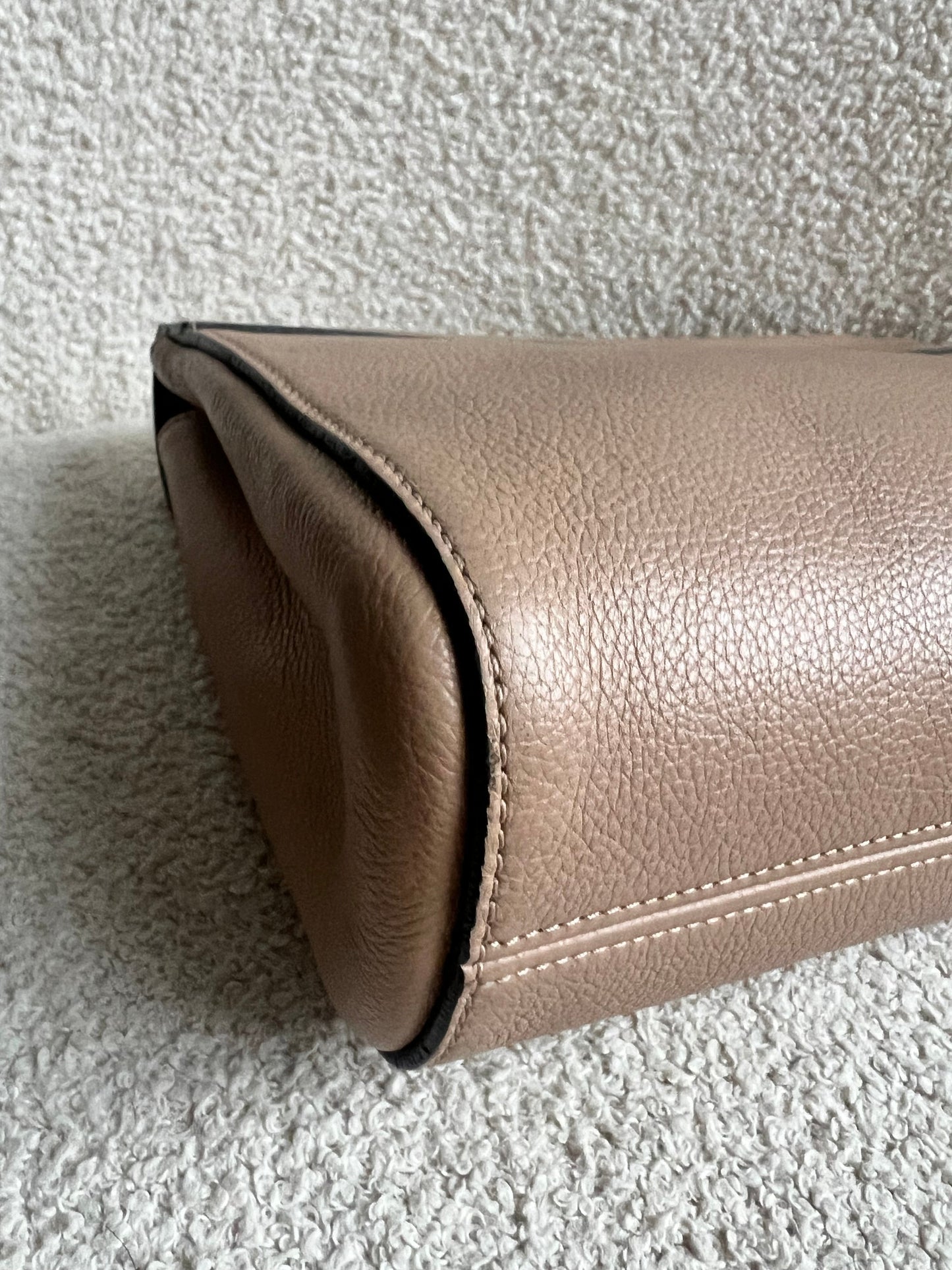 Mulberry Rosewater Medium Lily with Gold Hardware (RRP £995)