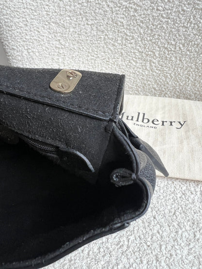 Mulberry Black Regular Lily with Gold Hardware (RRP £995)