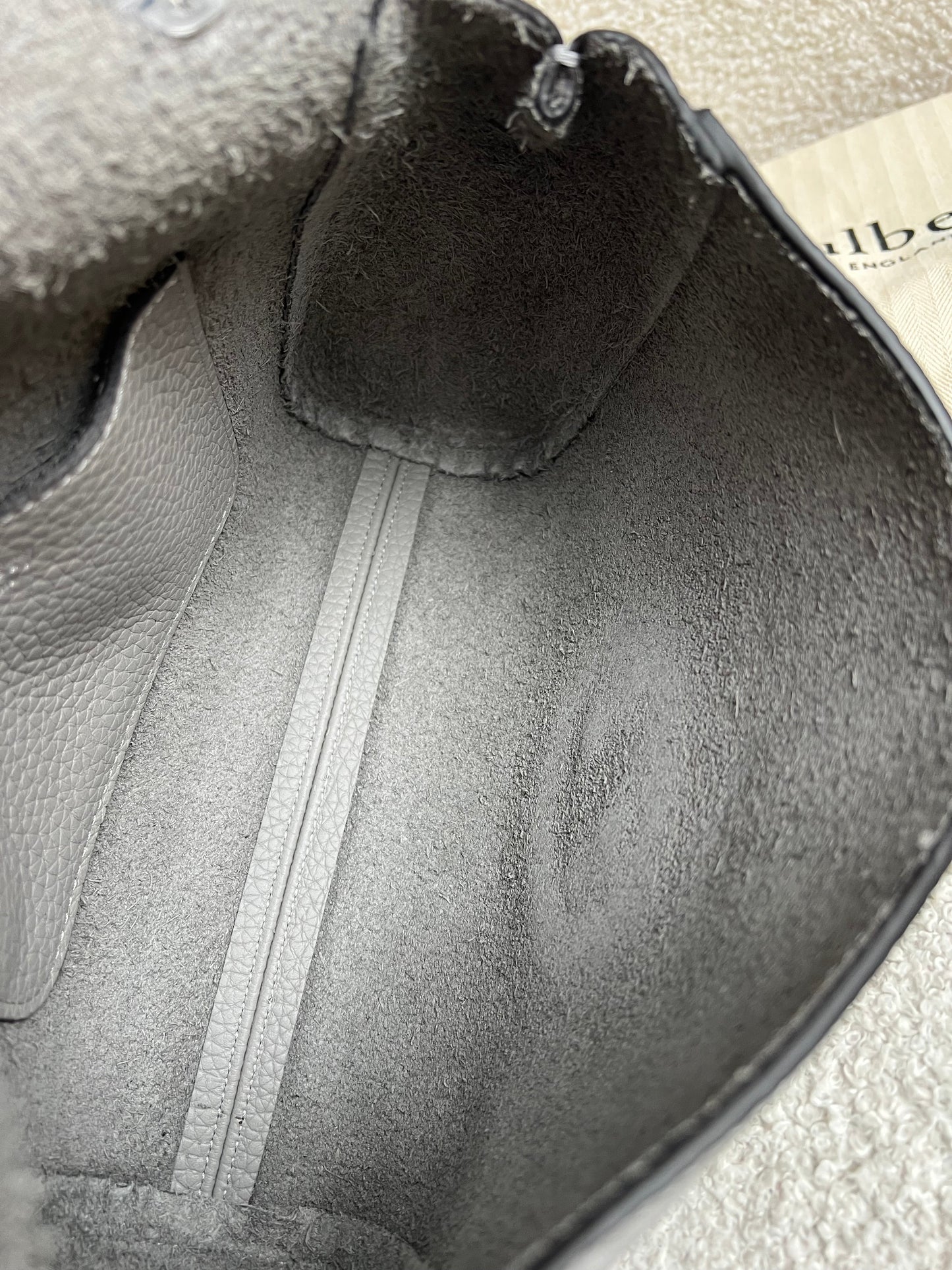 Mulberry Pale Grey Regular Lily Heavy Grain (RRP £1095)