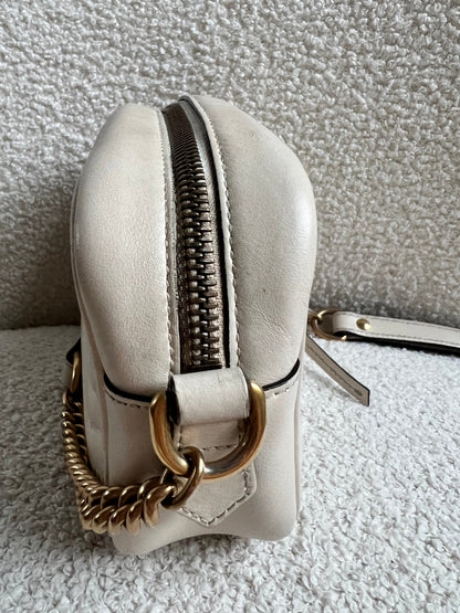 Gucci GG White Marmont Mini Shoulder Bag (RRP £1,360)