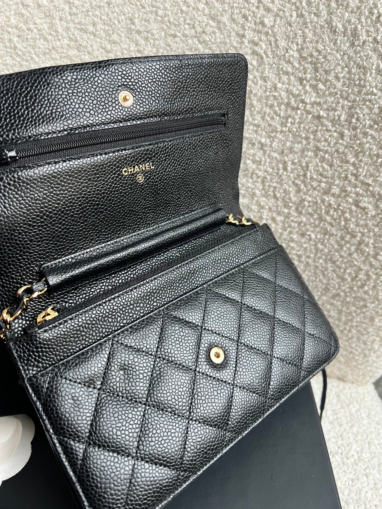 Chanel Black Caviar Wallet on Chain (RRP £2,930)