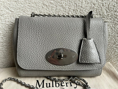 Mulberry Pale Grey Regular Lily Heavy Grain (RRP £1095)