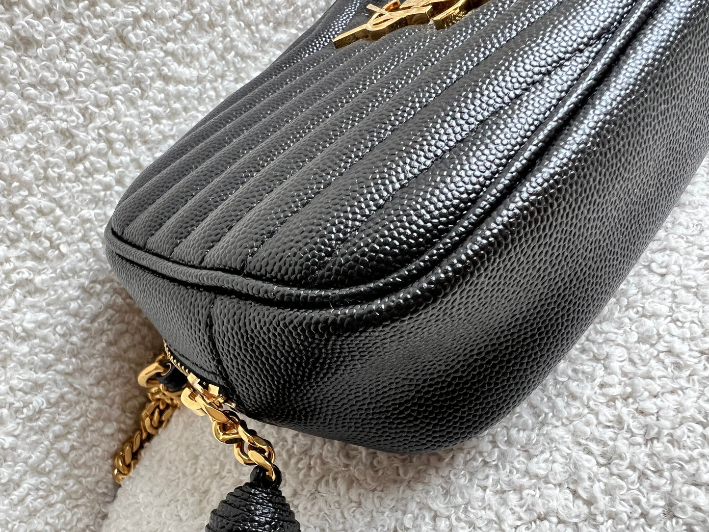 Yves Saint Laurent (YSL) Black Mini Lou Camera Bag (RRP £1285)