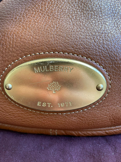 Mulberry Oak Mitzy Messenger
