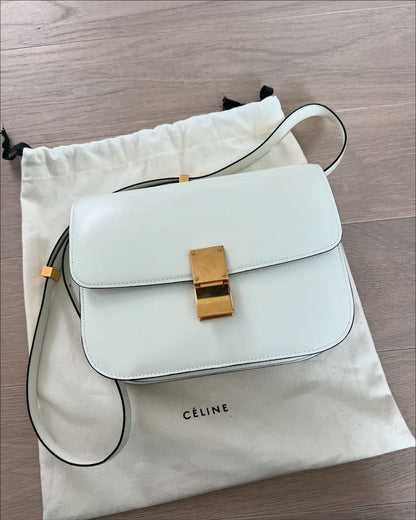 Medium Classic Box in Ivory