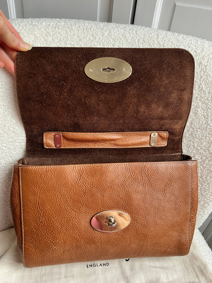 Mulberry Oak Medium Lily with Gold Hardware (RRP £1095)