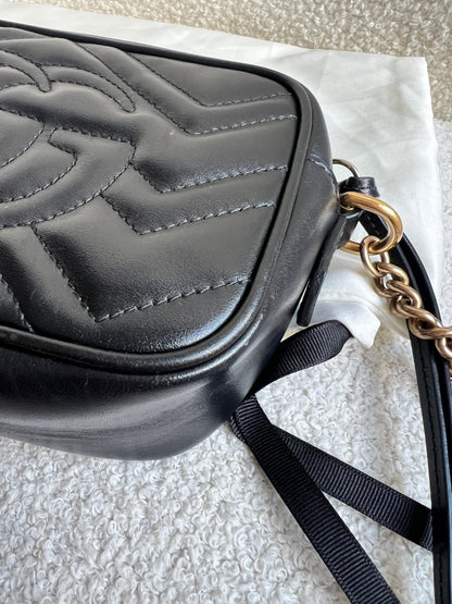 Gucci GG Black Marmont Mini Shoulder Bag (RRP £1,360)