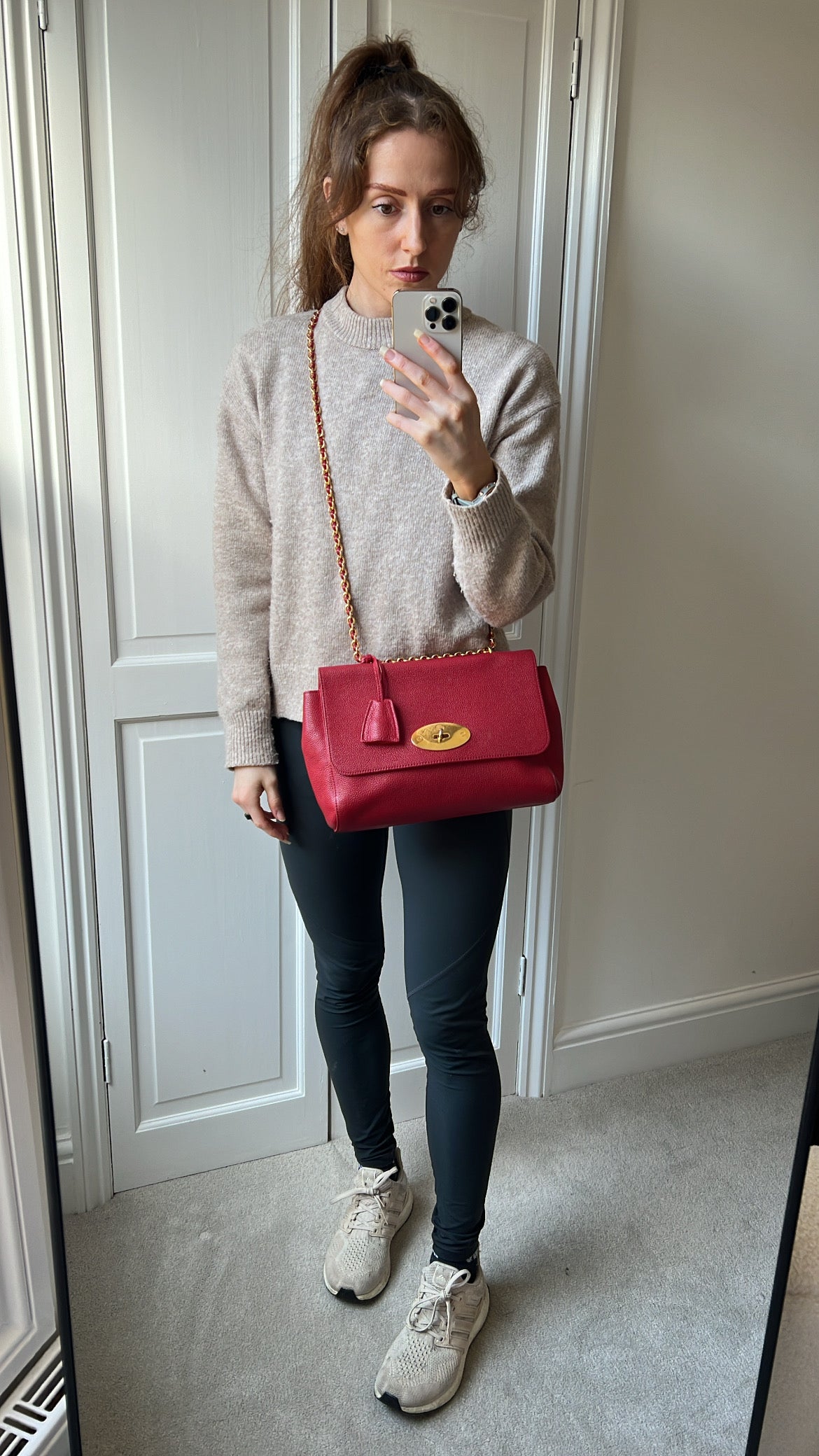 Mulberry Scarlet Medium Lily with Gold Hardware (RRP £1095)
