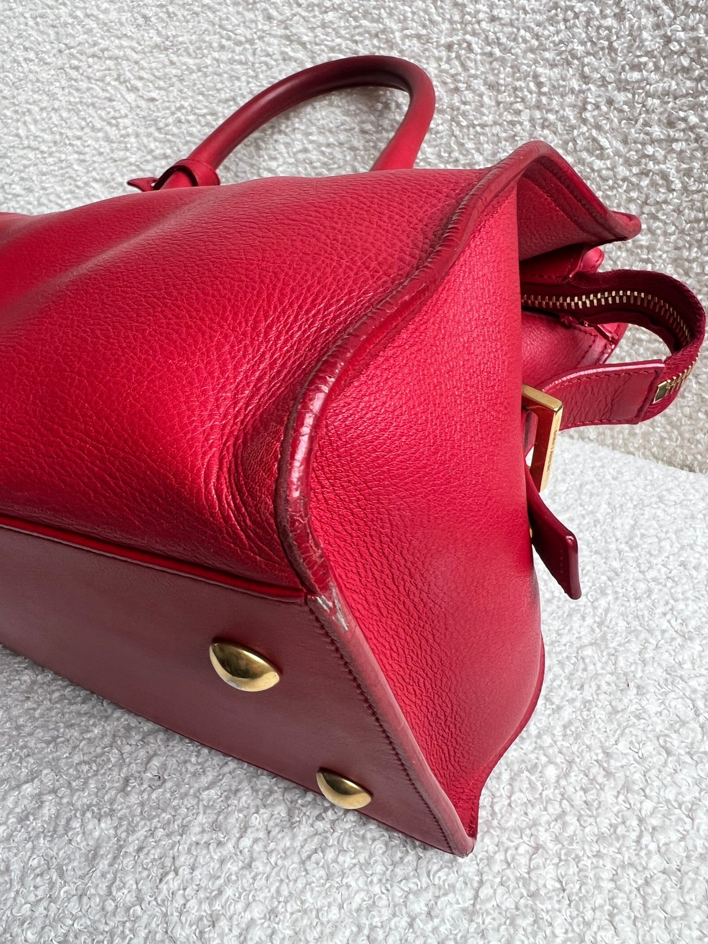 Yves Saint Laurent (YSL) Red Small Cabas Chyc Bag (RRP £1,350)
