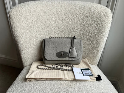 Mulberry Pale Grey Regular Lily Heavy Grain (RRP £1095)