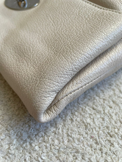Mulberry Marshmallow Clemmie Clutch (RRP £695)