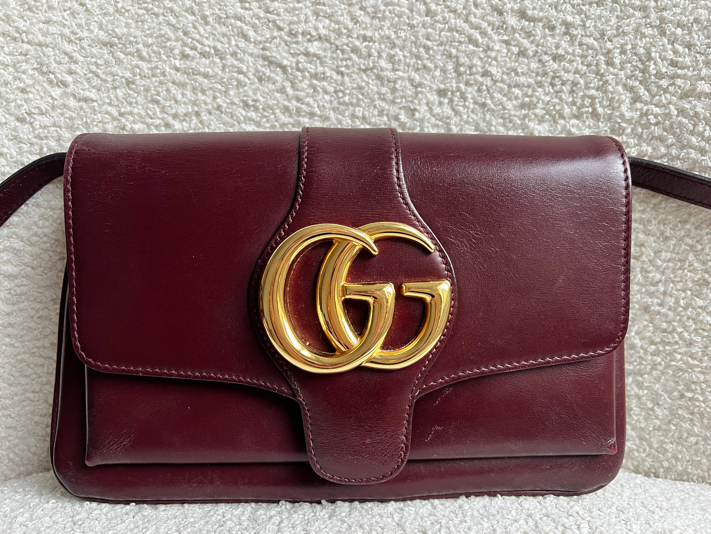 Gucci Burgundy Small Arli Shoulder Bag