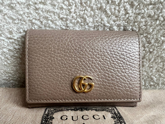Gucci Beige Marmont Card Holder