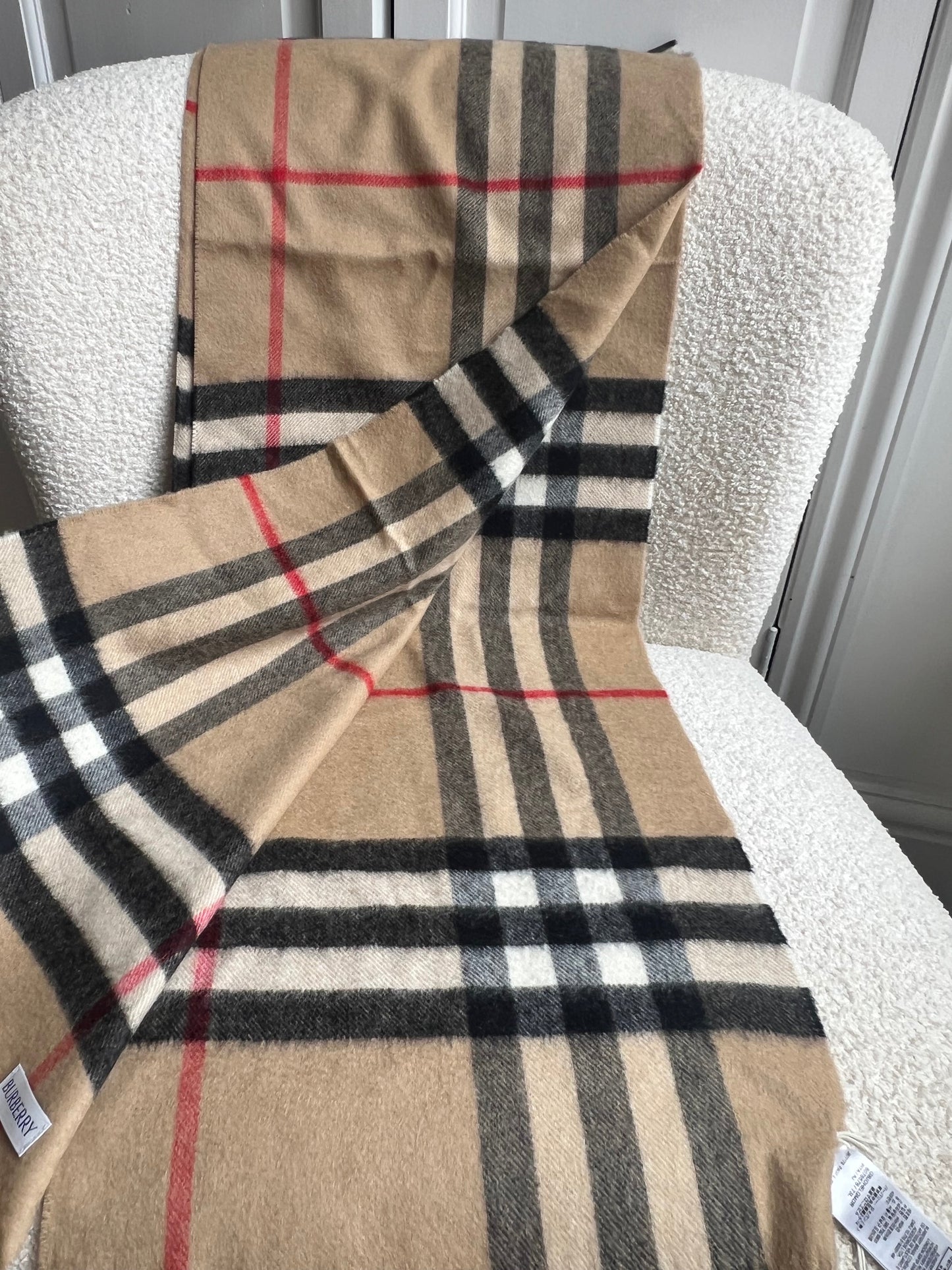 Burberry Classic Check Archive Beige Cashmere Scarf (RRP £435)