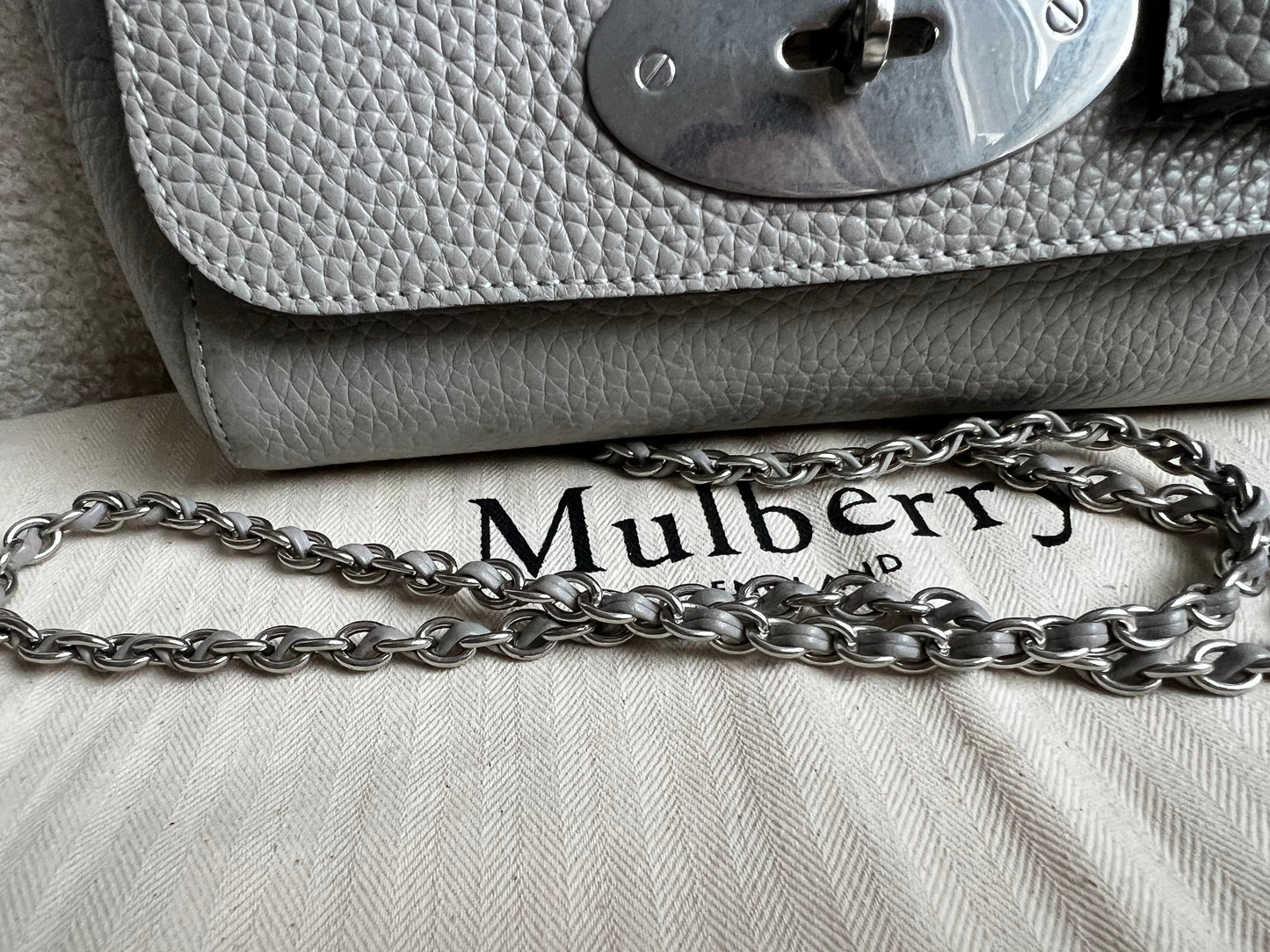 Mulberry Pale Grey Regular Lily Heavy Grain (RRP £1095)