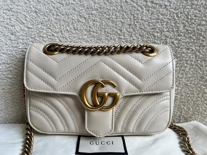 Gucci GG White Marmont Mini Shoulder Bag (RRP £1,890)