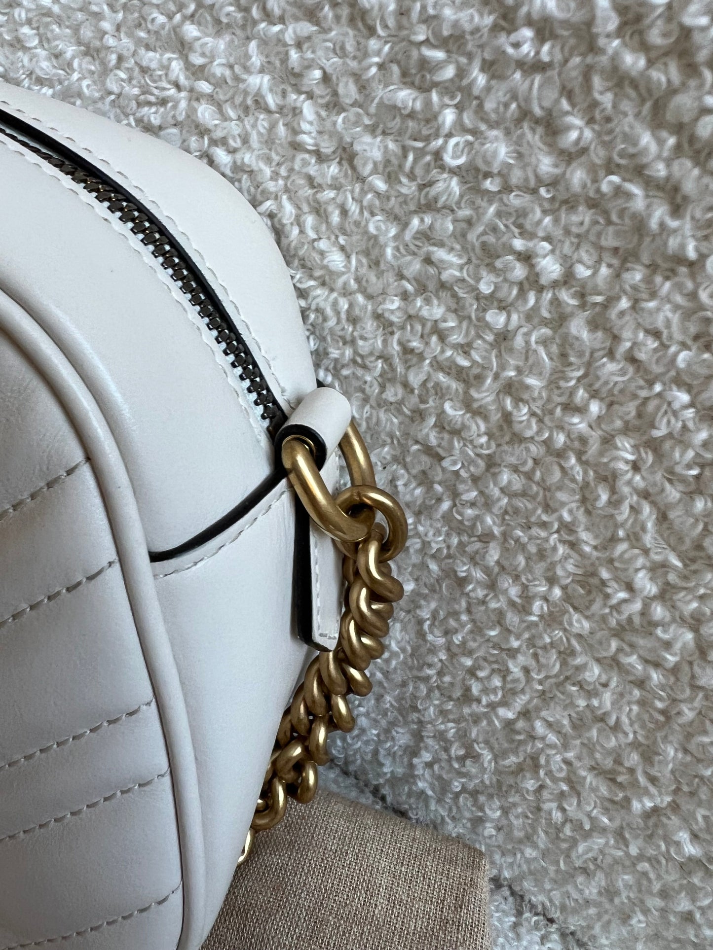 Gucci GG White Marmont Small Shoulder Bag (RRP £1440)