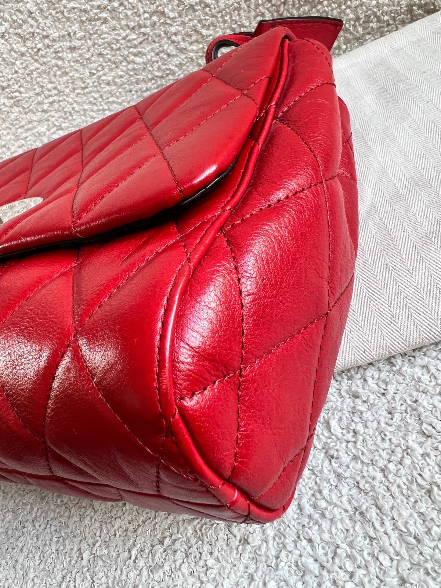 Mulberry Scarlet Red Quilted Medium Lily with Gold Hardware (RRP £1095)