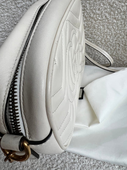 Gucci GG White Marmont Mini Shoulder Bag (RRP £1,360)