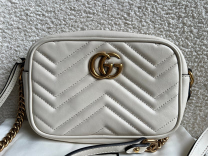 Gucci GG White Marmont Mini Shoulder Bag (RRP £1,360)