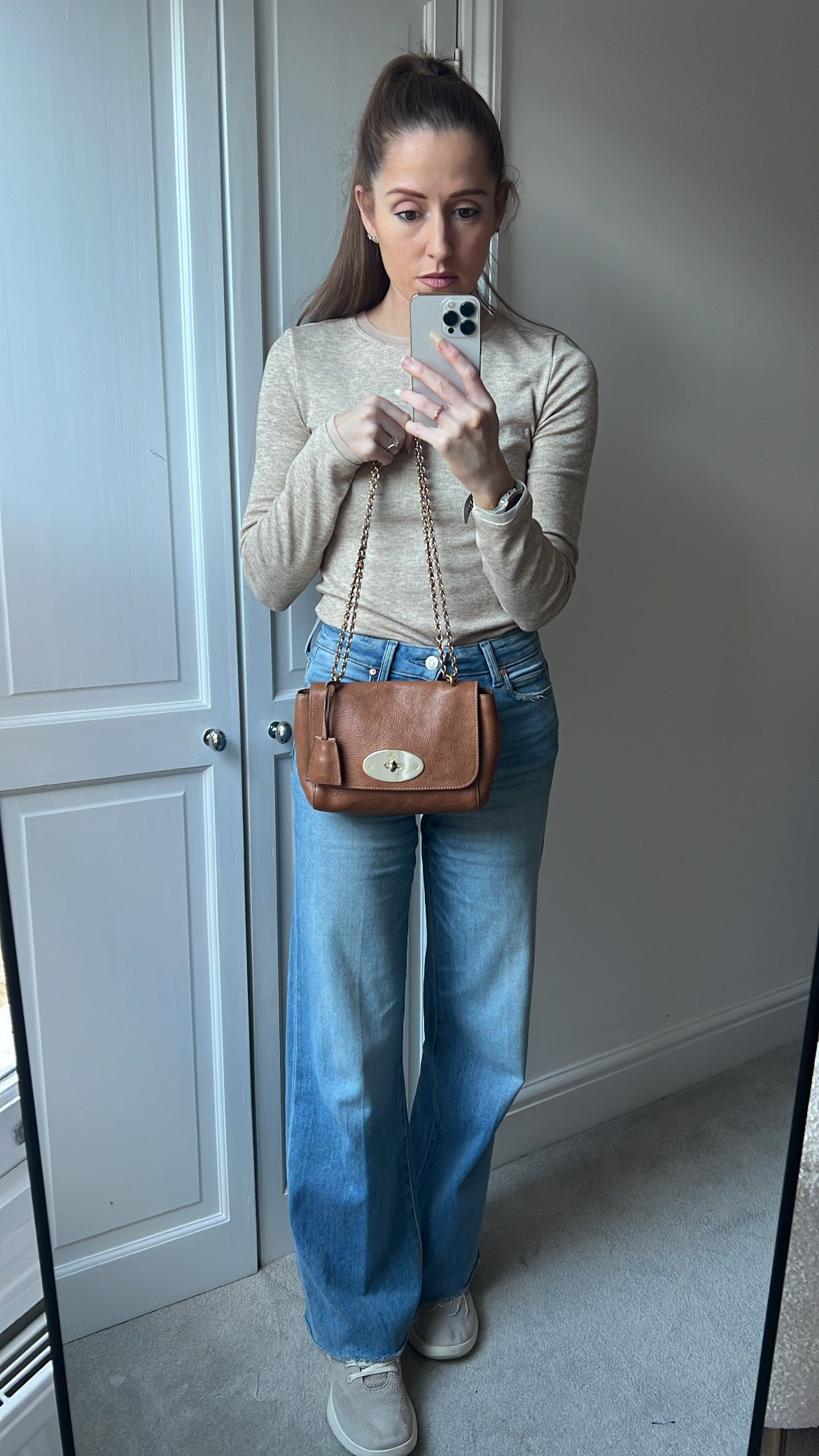 Mulberry Oak Regular Lily with Gold Hardware (RRP £995)