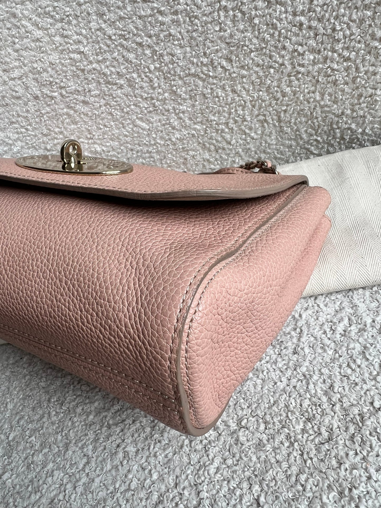 Mulberry Rose Petal Regular Lily with Gold Hardware (RRP £995)