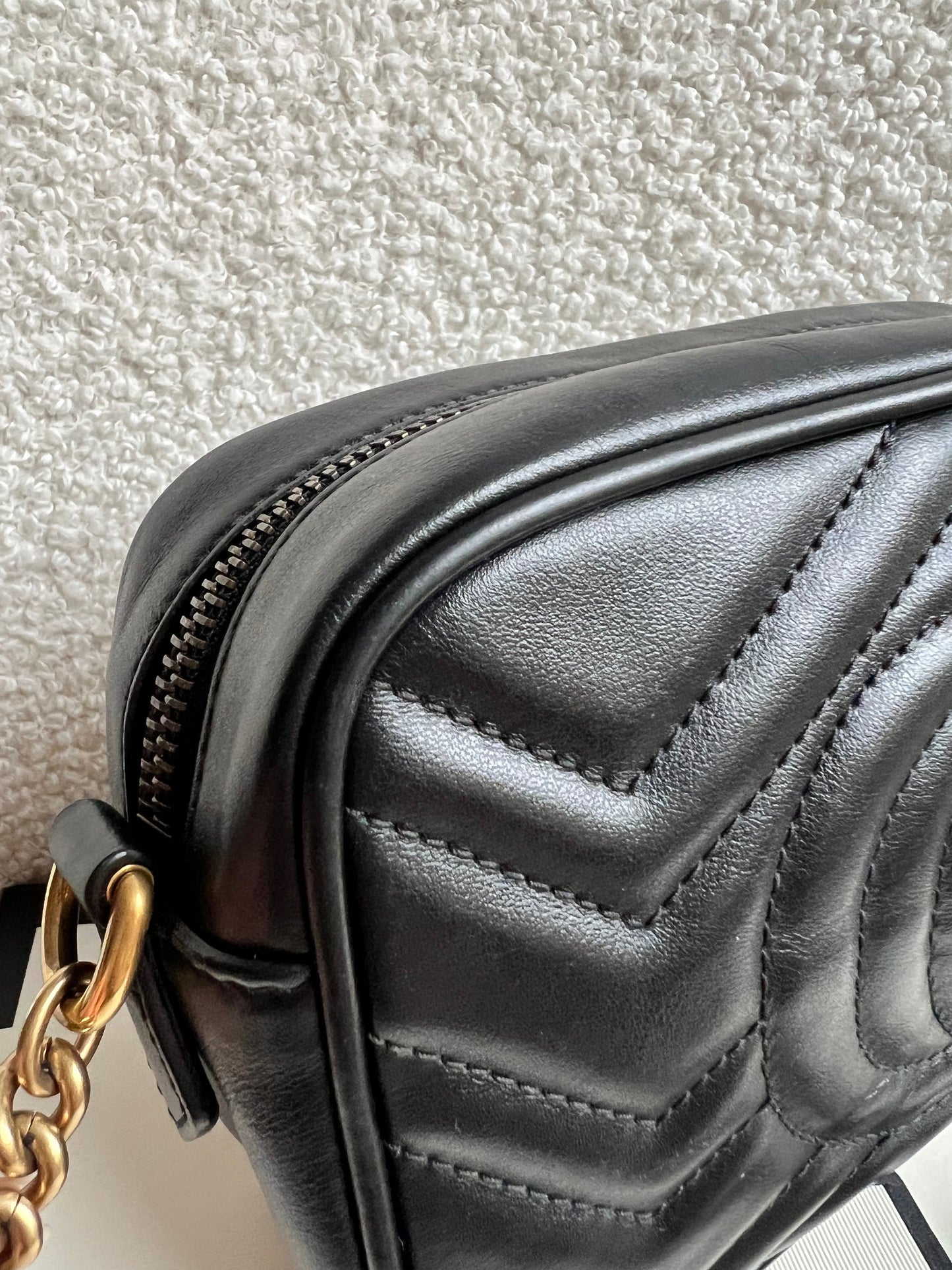 Gucci GG Black Marmont Mini Shoulder Bag (RRP £1,360)