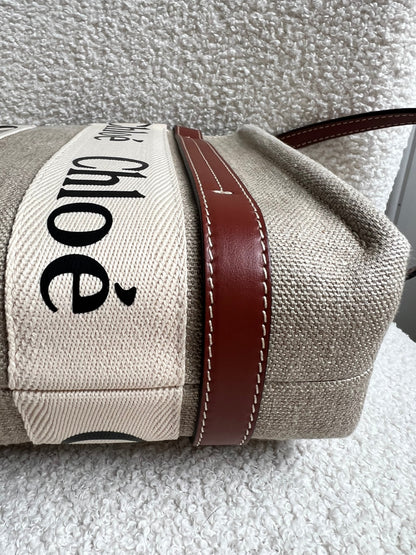 Chloe Small Soft Tan Linen Woody Tote Bag (£890)
