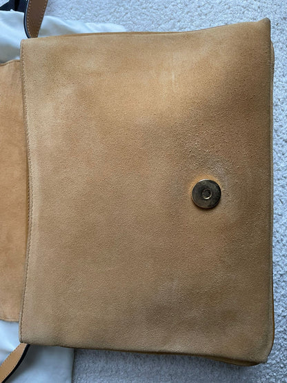 Gucci Arli Shoulder Bag