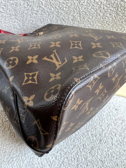 Louis Vuitton Neo Noe Monogram Coquelicot (RRP £1,790)