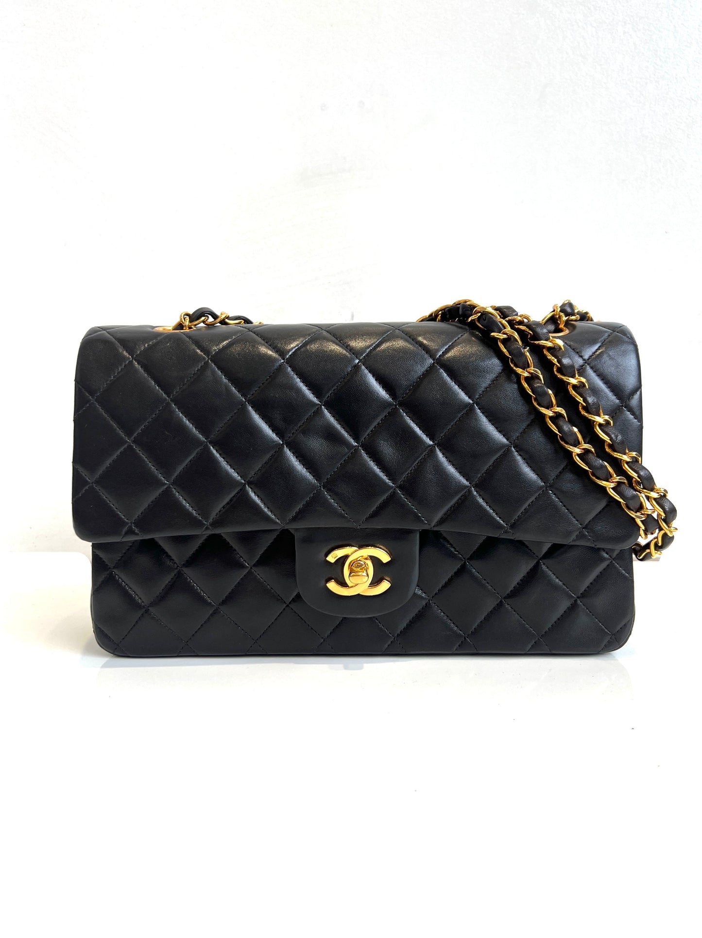 Classic Double Flap Medium