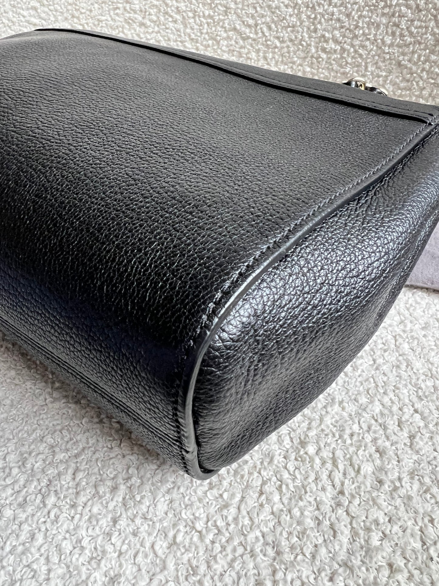 Mulberry Black Medium Lily with Gold Hardware (RRP £1195)