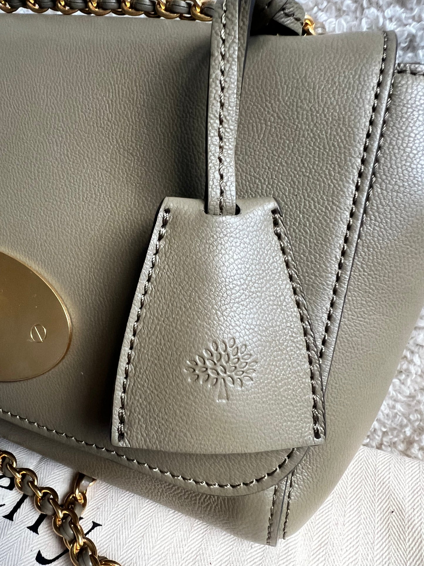 Mulberry Linen Regular Lily with Gold Hardware (RRP £995)