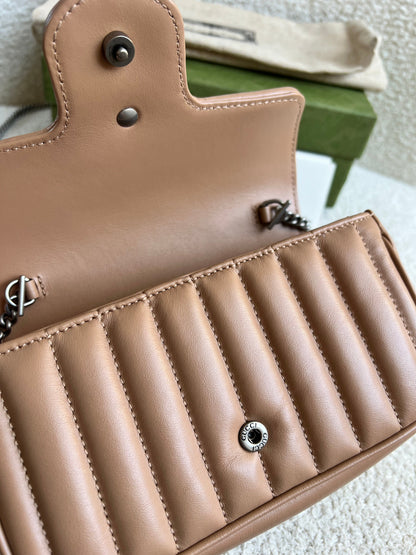 Gucci GG Beige Marmont Super Mini Aria Shoulder Bag (RRP £985)
