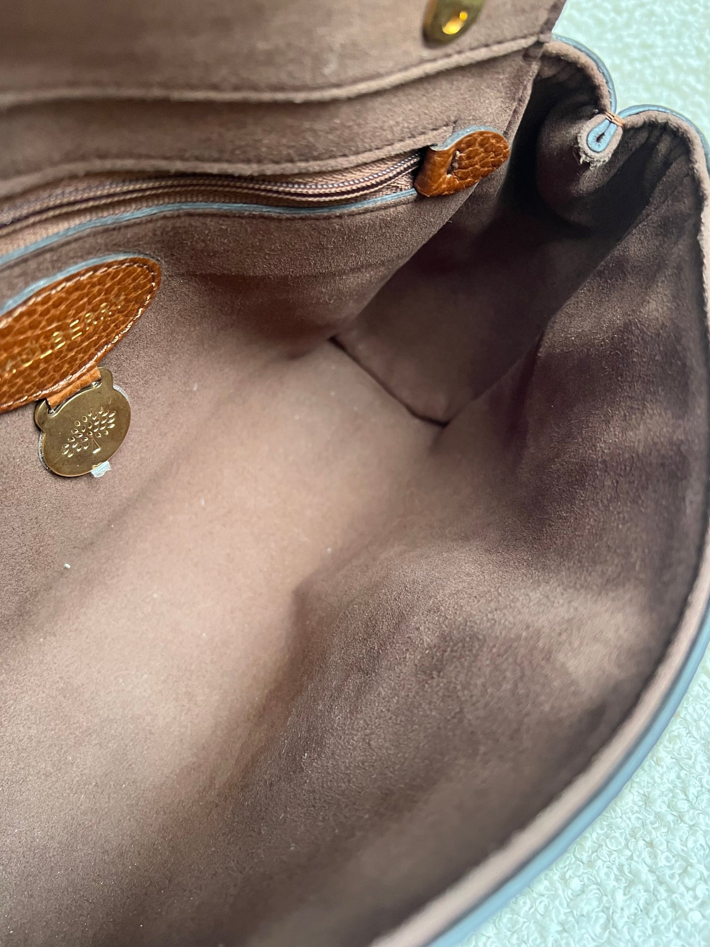 Mulberry Oak Regular Lily with Gold Hardware (RRP £995)