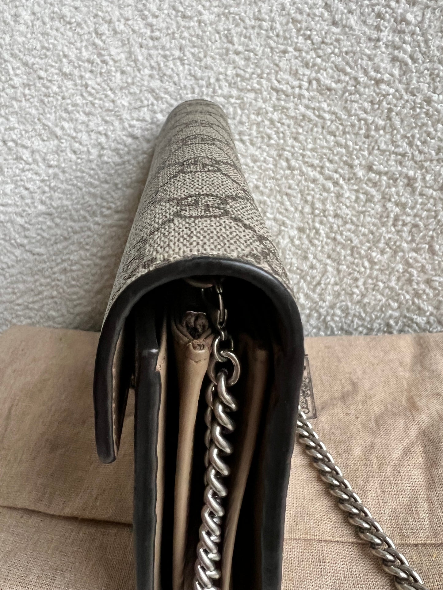 Gucci Dionysus GG Supreme Chain Wallet (RRP £1400)