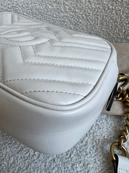 Gucci GG White Marmont Small Shoulder Bag (RRP £1440)