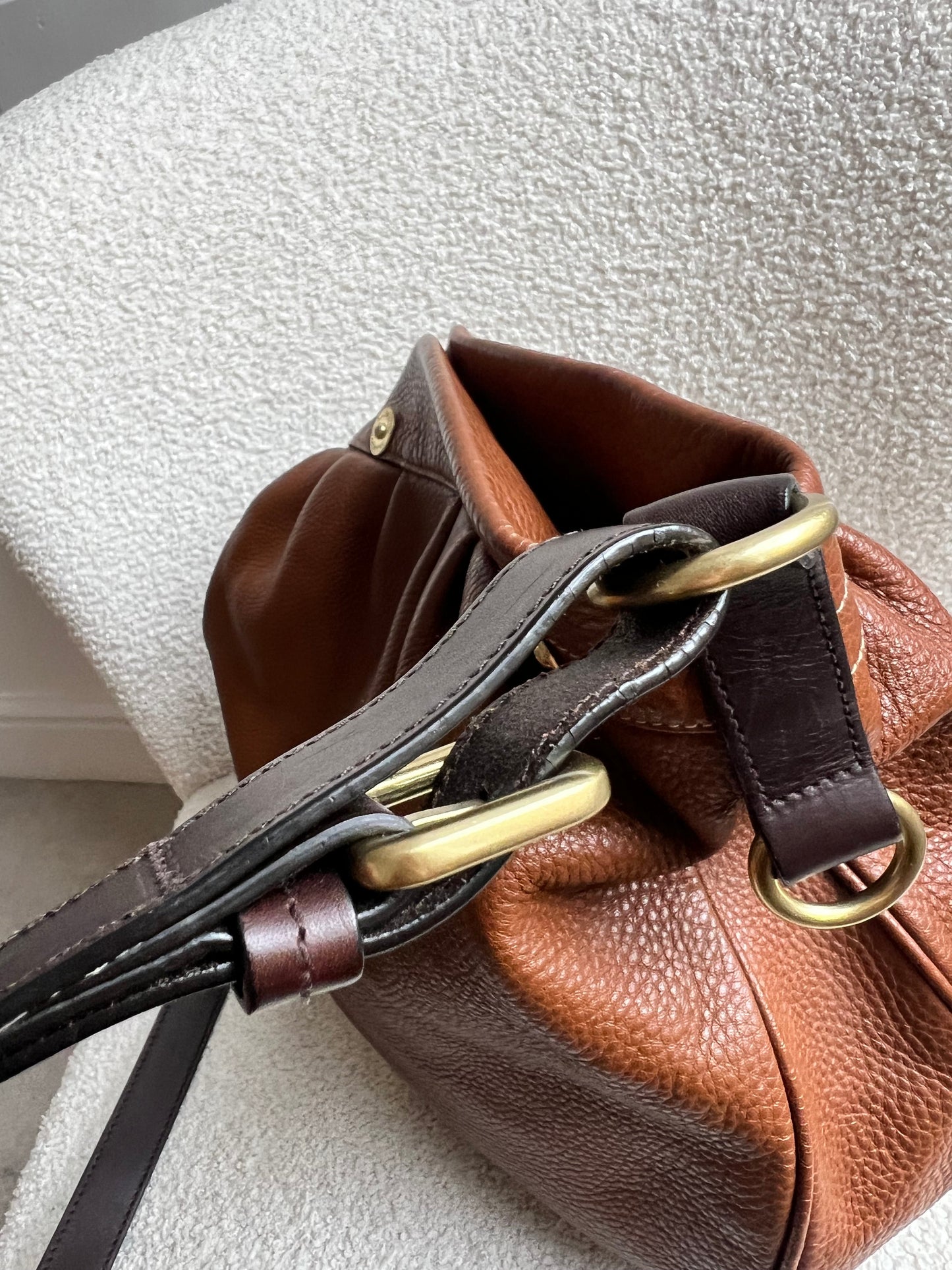 Mulberry Oak Mitzy Messenger